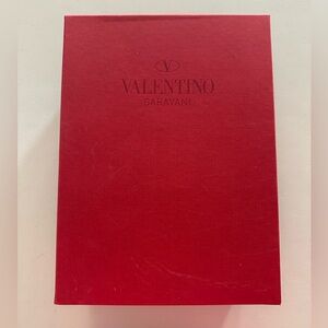 Valentino empty red box